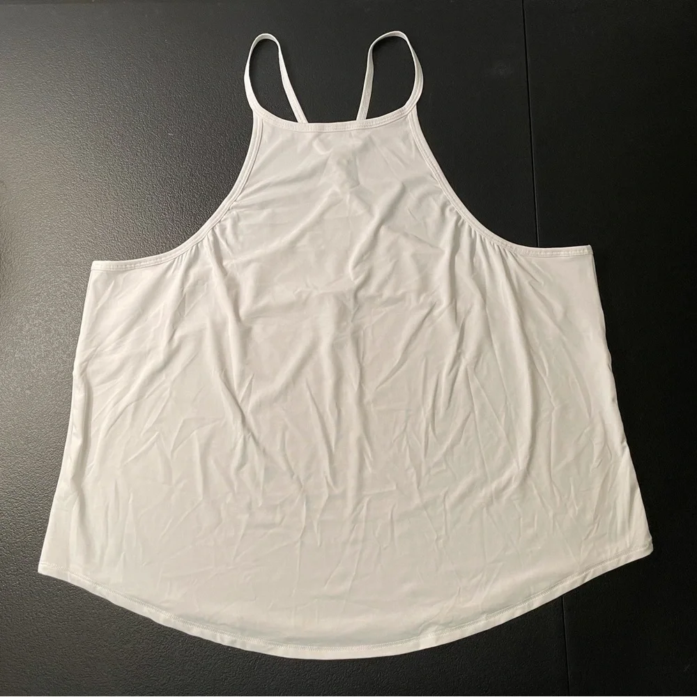All In Motion Tank Top Size XL White